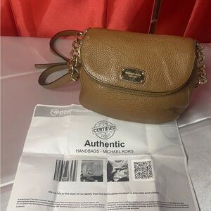 Authentic Michael Kors Purse!!! #023COA Bedford pebbled leather crossbody bag